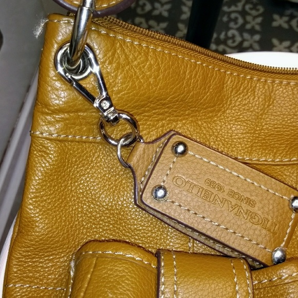 Tignanello leather purse - Picture 2 of 6